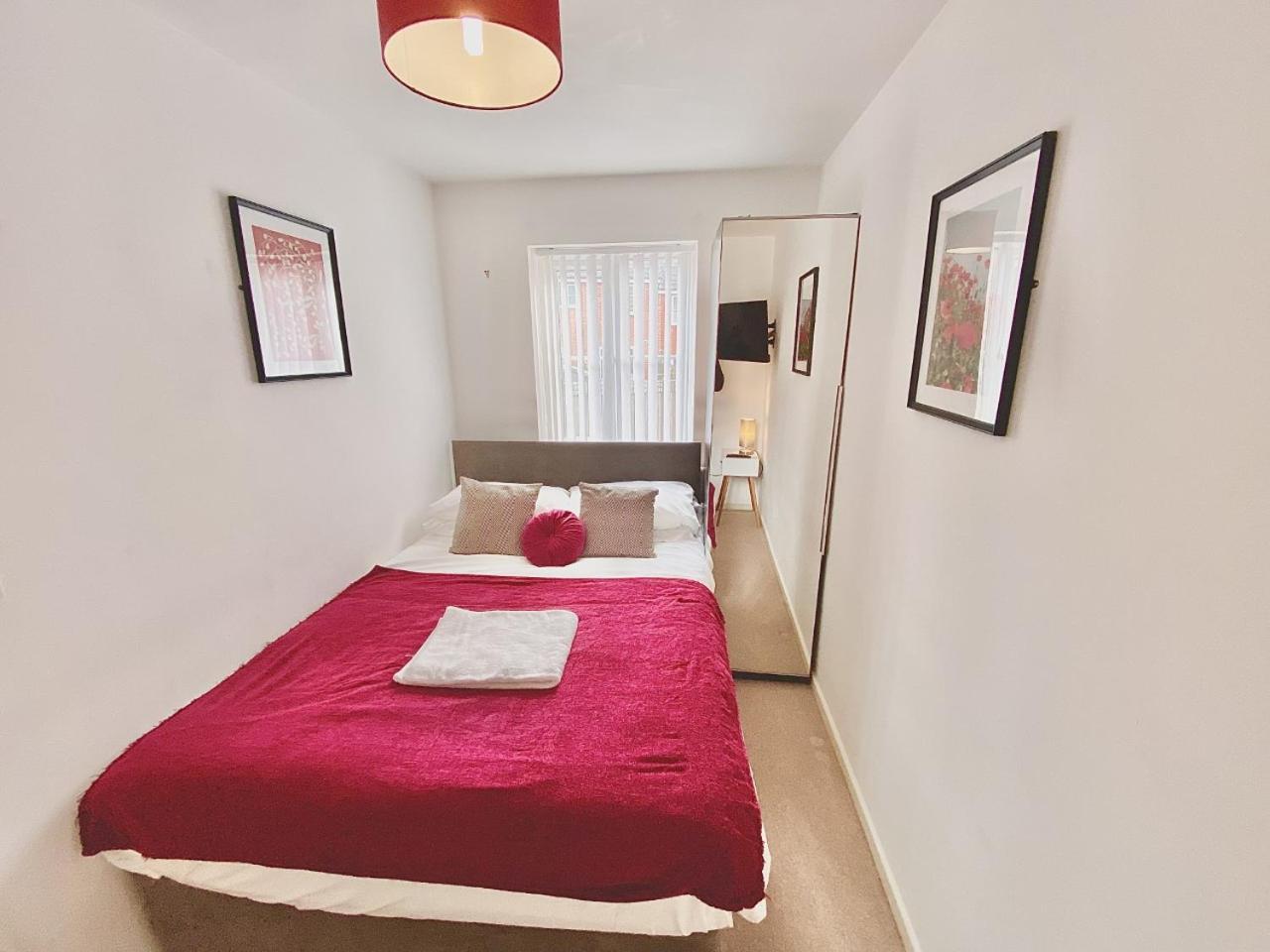 Walsall Group Accommodation Kültér fotó