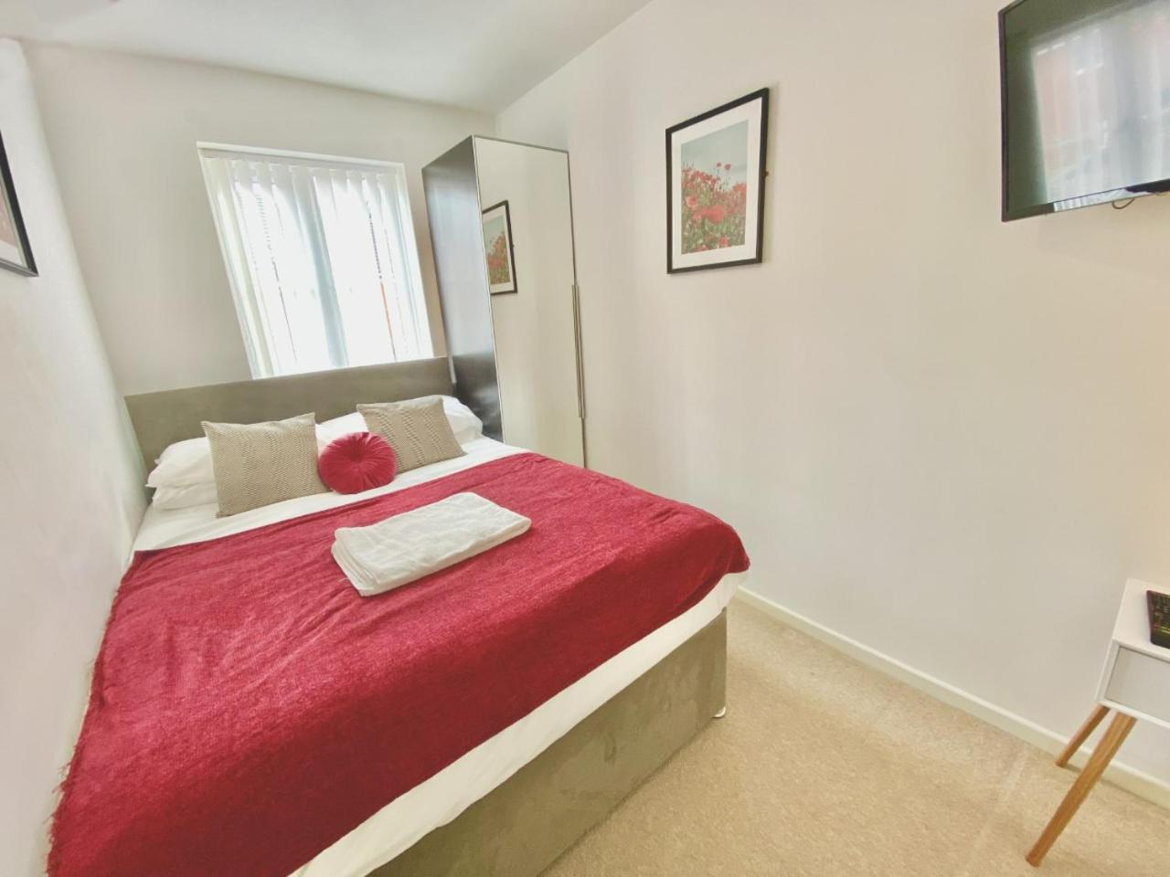 Walsall Group Accommodation Kültér fotó